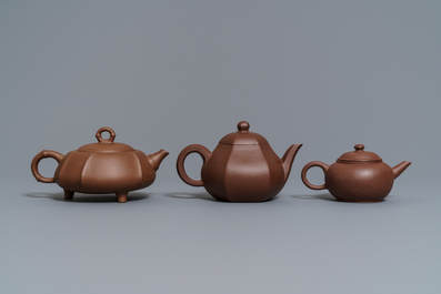 Six Chinese Yixing stoneware teapots, 19/20th C.