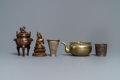 A varied collection of Chinese and Asian metalware, incl. paktong, silver and gilt bronze, 17th C. and later