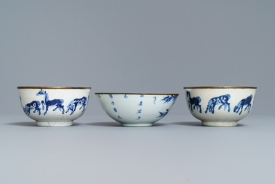 Six coupes et bols en porcelaine de Chine 'Bleu de Hue' pour le Vietnam, 19&egrave;me