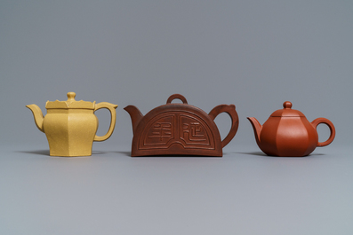 Six Chinese Yixing stoneware teapots, 19/20th C.