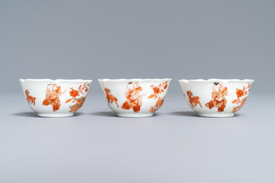 Trois tasses et soucoupes en porcelaine de Chine coquille d'oeuf, Yongzheng