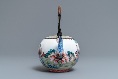 A Chinese Canton enamel kettle with figures in a garden, Yongzheng