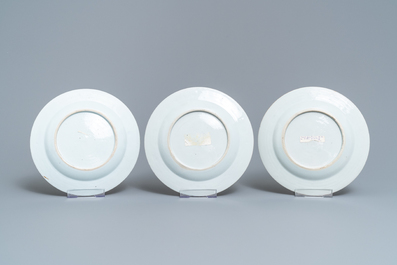 Nine Chinese grisaille and Imari-style plates, Yongzheng/Qianlong
