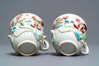 Une collection de tasses et soucoupes en porcelaine de Chine, Yongzheng/Qianlong