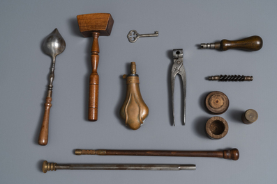 A pair of Belgian engraved flintlock dueling pistols, prob. Li&egrave;ge, 19th C.