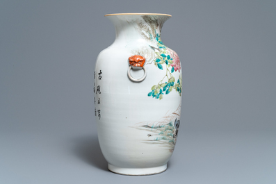 Een Chinese qianjiang cai vaas met eenden, 19/20e eeuw