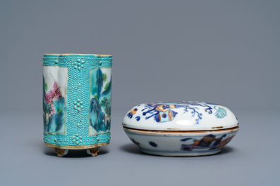 A Chinese doucai seal paste box and a famille rose brush pot, Qianlong marks, 19th C.