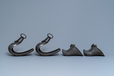 Five pairs of Chinese and Japanese stirrups, 18/19th C.