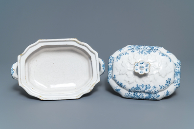 A blue and white Brussels faience tureen and cover, 18th C.