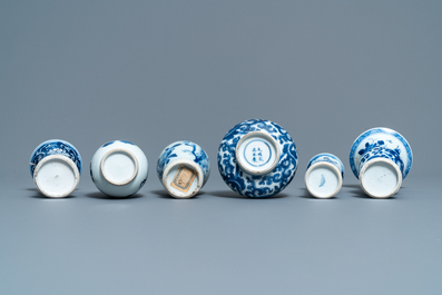 Six small Chinese blue and white vases, Kangxi