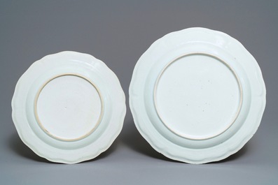 Deux plats armori&eacute;s en porcelaine de Chine famille rose pour le march&eacute; portugais, Qianlong