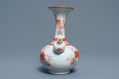 A Chinese Dutch-decorated Kakiemon-style kendi, Qianlong