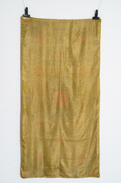 A Chinese yellow-ground silk embroidered altar cloth with floral design, 18/19th C.