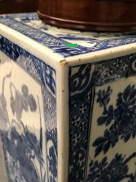 A large square Chinese blue and white tea caddy with floral design, Kangxi