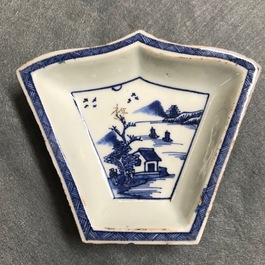 A Chinese blue and white sweetmeat or rice table set with landscape design, 18/19th C.