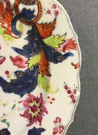 Five pieces of Chinese famille rose 'pseudo tobacco leaf' porcelain, Qianlong