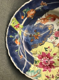 Negen stukken Chinees famille rose porselein met 'Tabaksbladeren' decor, Qianlong