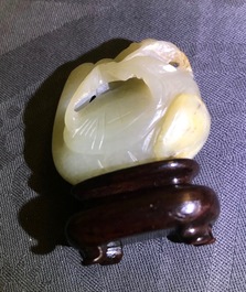 Trois pi&egrave;ces en jade sculpt&eacute;, Chine, 19/20&egrave;me