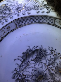 Nine Chinese grisaille and Imari-style plates, Yongzheng/Qianlong