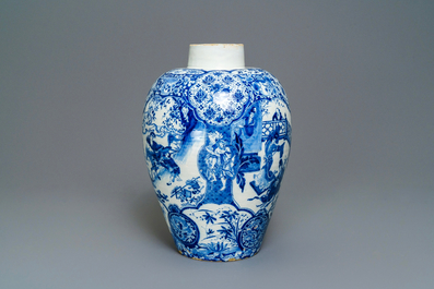 An exceptional and large Dutch Delft blue and white chinoiserie vase, 17/18th C.