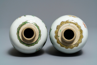 Two Chinese famille verte vases with birds on blossoming branches, Kangxi