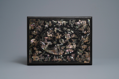 A Chinese or Vietnamese mother-of-pearl-inlaid lacquered wooden liquor casket, 19/20th C.