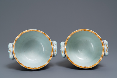 A pair of Chinese famille rose 'Mandarin' wine coolers, Qianlong