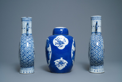 A pair of Chinese blue and white 'moonflask' vases and a covered jar, 19th C.
