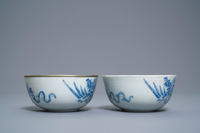 Five Chinese blue and white Vietnamese market 'Bleu de Hue' bowls, 19th C.