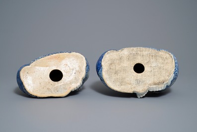 Two Chinese blue and white figures of Buddha, 19/20th C.