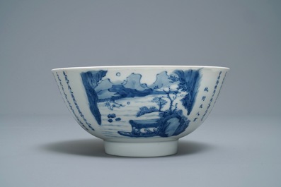 Un bol en porcelaine de Chine en bleu et blanc &agrave; d&eacute;cor d'un po&ecirc;me, marque de Chenghua, Kangxi