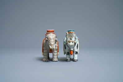 Two Chinese famille rose models of a horse and an elephant, Qianlong
