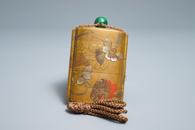 Three Japanse lacquer inro with netsuke and a lacquer box and cover, Meiji, 19th C.