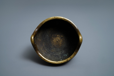 A Chinese bronze tripod censer, Xuande mark, 18/19th C.