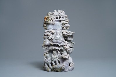 Un vase couvert en jade&iuml;te &agrave; d&eacute;cor de Bouddha et d'enfants jouants, Chine, 19/20&egrave;me