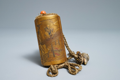 Trois inros avec netsuke et une bo&icirc;te couvert en laque, Japon, Meiji, 19&egrave;me