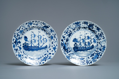 Zes Chinese blauw-witte schotels met VOC-schepen, Kangxi