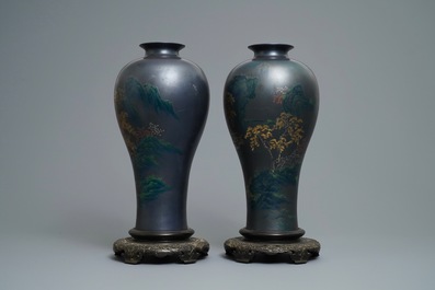 A pair of large Chinese Shen Shao&rsquo;an type decorated lacquer vases, Fujian, 20th C.