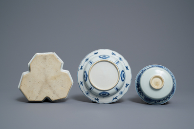 A varied collection of Chinese blue and white porcelain, Ming and Kangxi