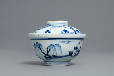 A Chinese blue and white bowl and cover, Yongzheng mark and of the period