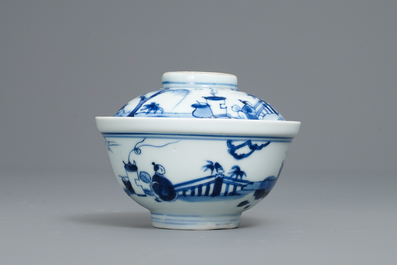 A Chinese blue and white bowl and cover, Yongzheng mark and of the period