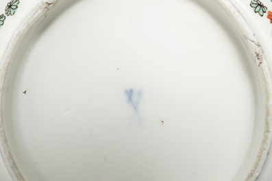 Un bol couvert en porcelaine de Meissen &agrave; d&eacute;cor Kakiemon, Allemagne, 18&egrave;me