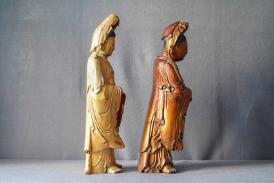 Two large Chinese gilt-lacquered wood figures of Guanyin, 18/19th C.