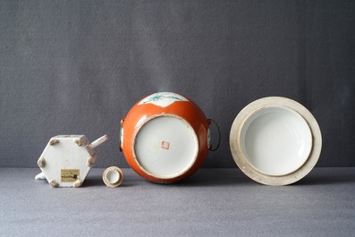 Two Chinese qianjiang cai bowls and a teapot and cover, 19/20th C.