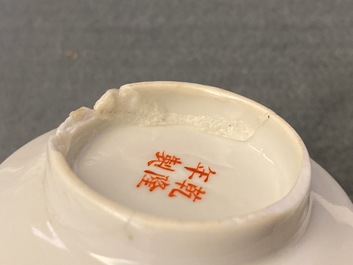 Een gevarieerde collectie Chinees qianjiang cai, blauw-wit en famille rose porselein, 19/20e eeuw