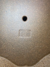 A Chinese Yixing stoneware teapot and cover with inscription, impressed seal marks, 19/20th C.
