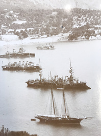 A Chinese album with nine silver gelatin albumen photos of a.o. the Shanghai Bund, dated 1899