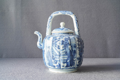 Een Chinese blauw-witte wijnkan met figuren, Wanli