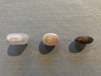 Six Chinese needle quartz and agate snuff bottles, 19/20th C.