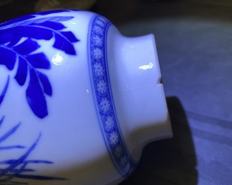 Five Chinese blue and white vases, Kangxi